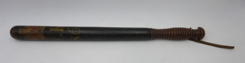 A Victorian truncheon with gilded crown, W.R and 86, length 49cm