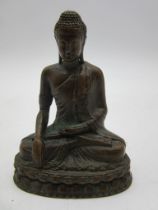 A small bronze figure of Buddha sitting on lotus throne, 10cm height