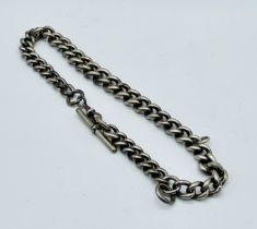 A heavy hallmarked silver chain, weight 104.8g