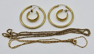 Two 9ct gold chains along with two pairs of 9ct gold earrings, total weight 5.8g