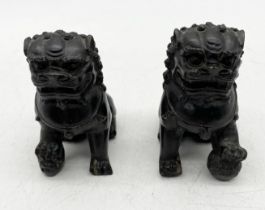 A small pair of bronze dogs of Fo, height 7.5cm