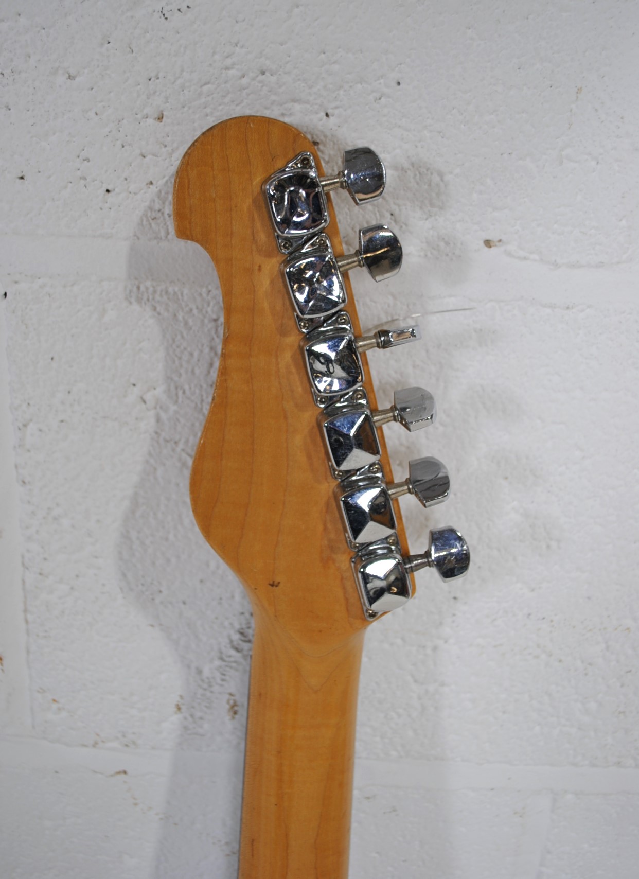 A Yamaha EG 112 black Stratocaster electric guitar - Image 7 of 7