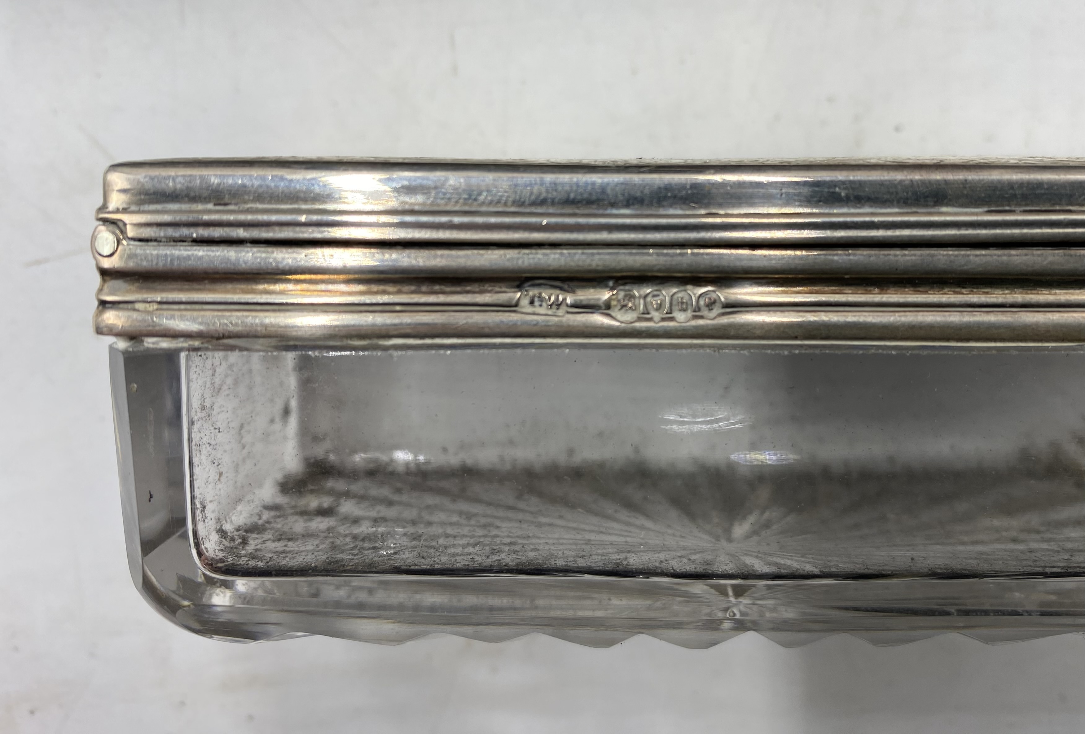 A brass bound burr walnut silver fitted dressing box with an arrangement of silver lidded bottles ( - Image 7 of 13