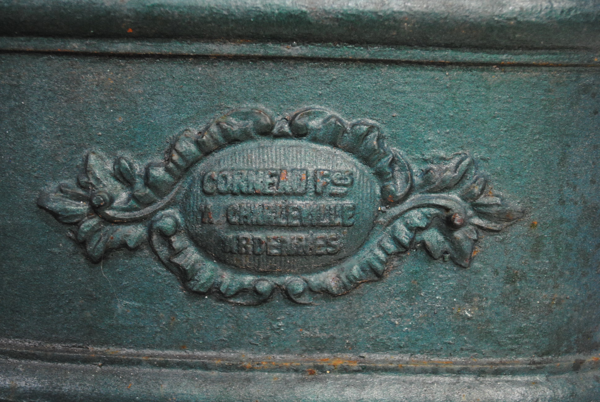 A French painted cast iron garden water feature, named to 'Corneau Fgs, A Charleville, Ardennes' - Image 6 of 7