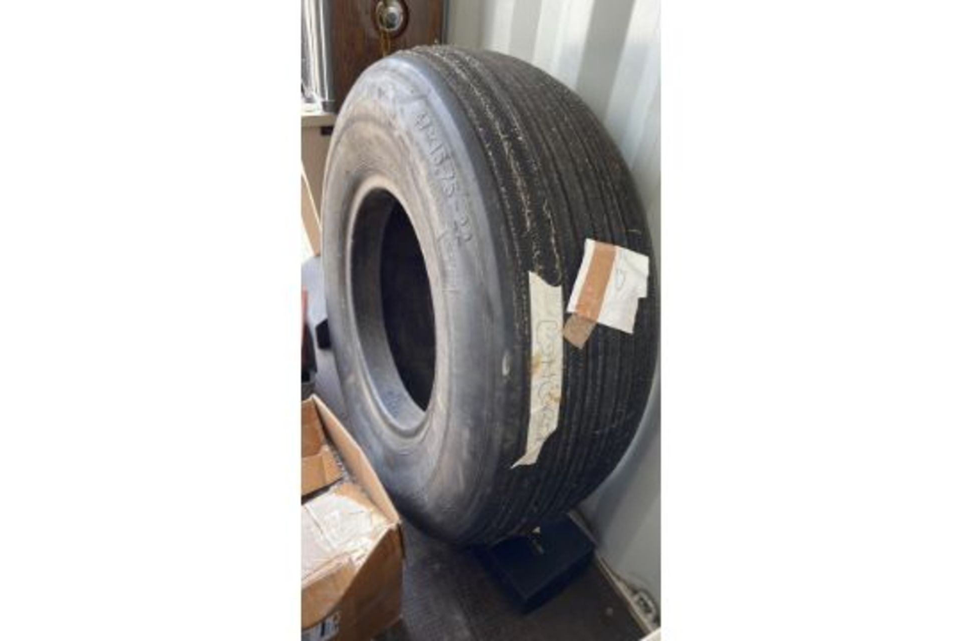 Concorde Tyre from the 101 Duxford Museum changed after the final flight. - Image 6 of 14