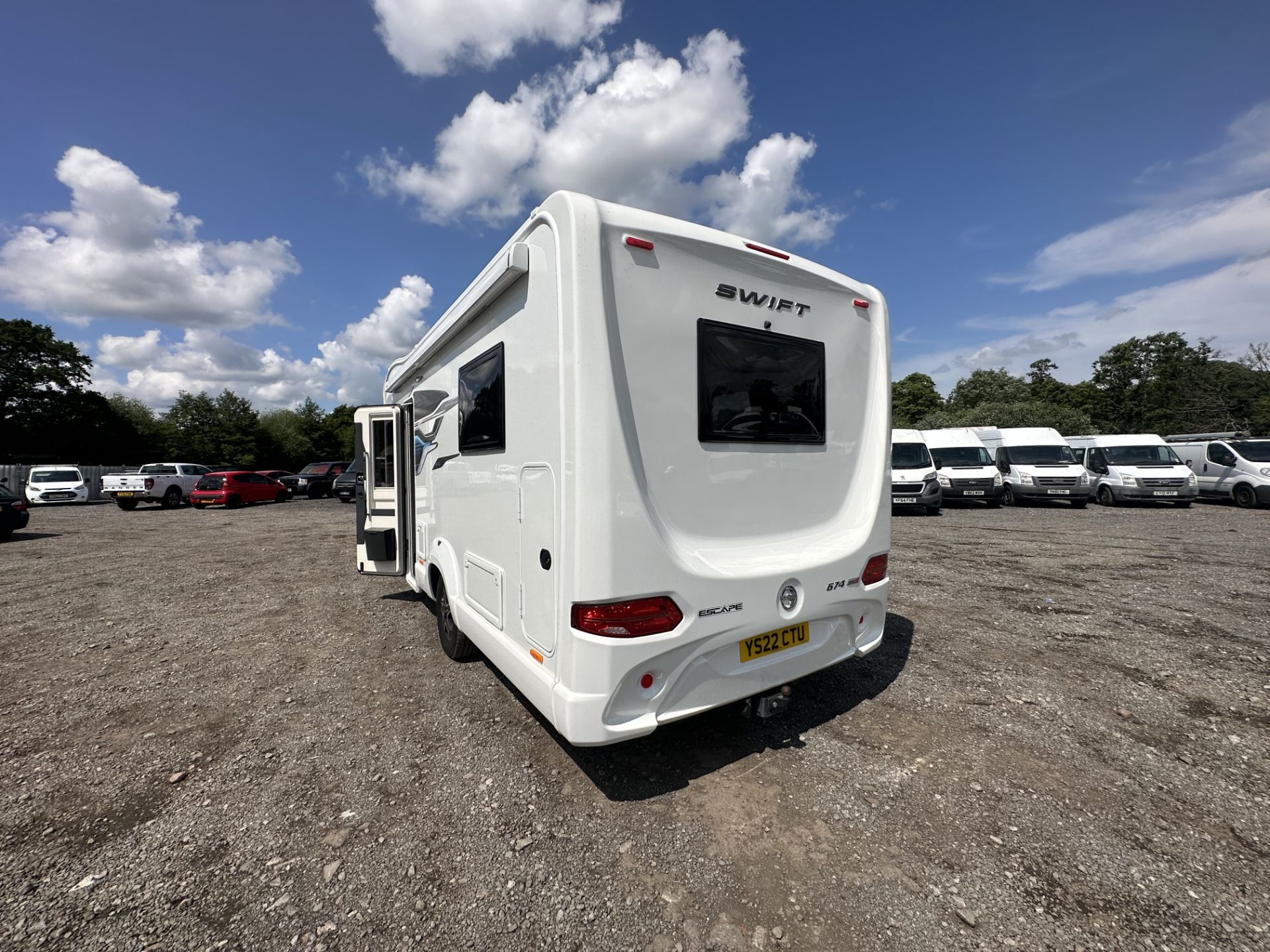 YS22CTU Model: 2022 FIAT DUCATO SWIFT ESCAPE 674 AUTOMATIC MOTORHOME - Image 21 of 37