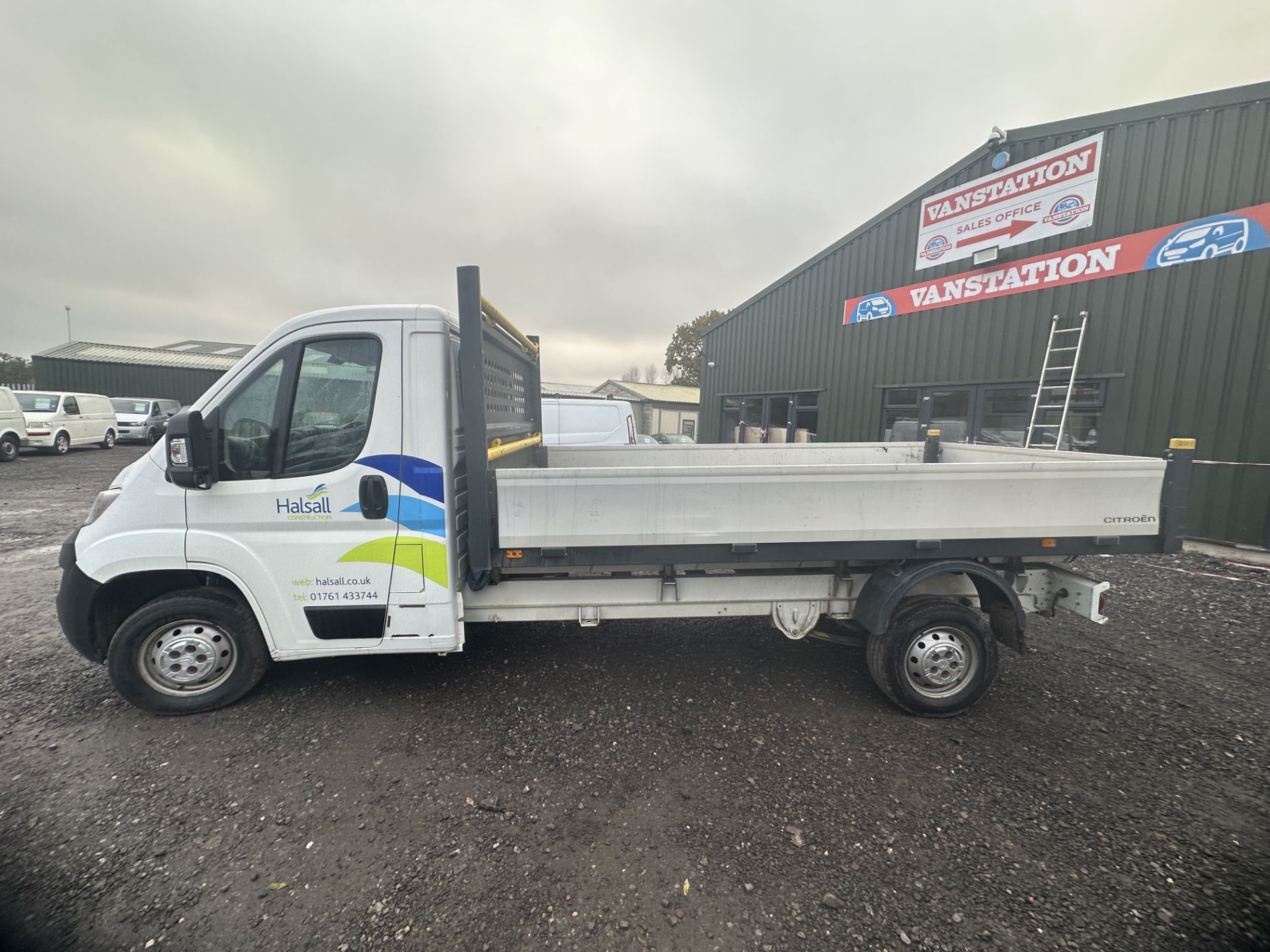 MT68AHC Model: 68 PLATE CITROEN RELAY L3 2.0 BLUEHDI DROPSIDE EURO 6 SPARES OR REPAIRS - Image 11 of 17