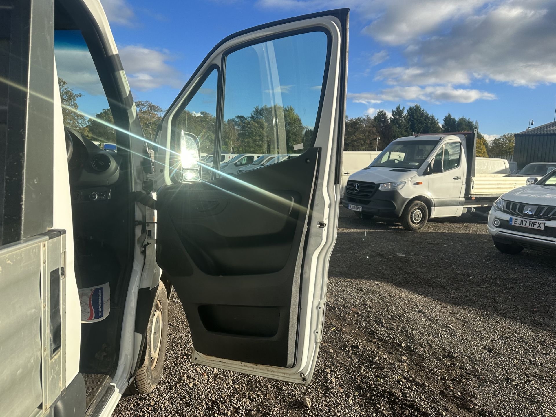 YJ19ORA Model: 2019 MERCEDES SPRINTER 314 2.2 CDI LWB FLATBED RECOVERY LOW - Image 2 of 15