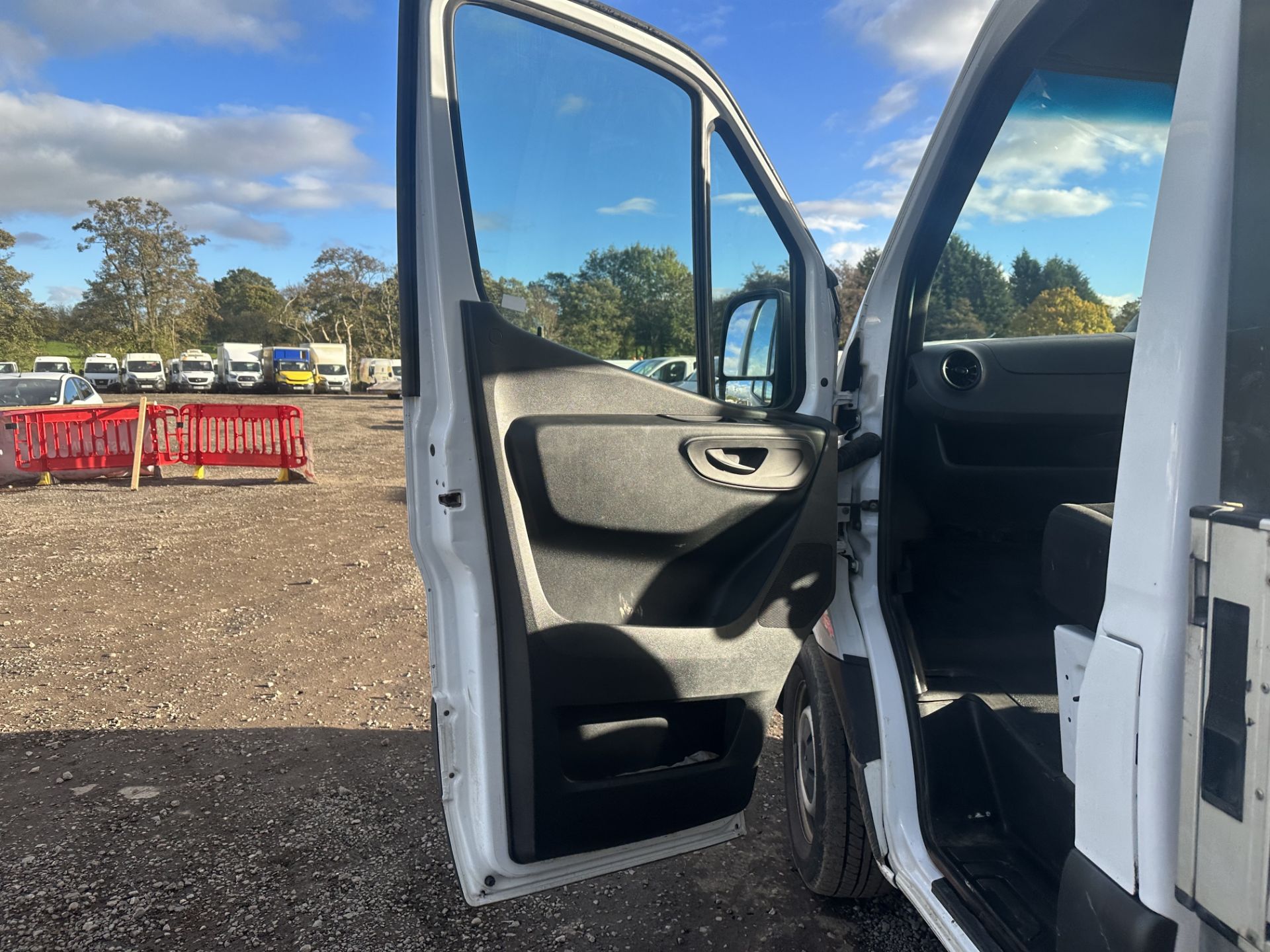 YJ19ORA Model: 2019 MERCEDES SPRINTER 314 2.2 CDI LWB FLATBED RECOVERY LOW - Image 6 of 15