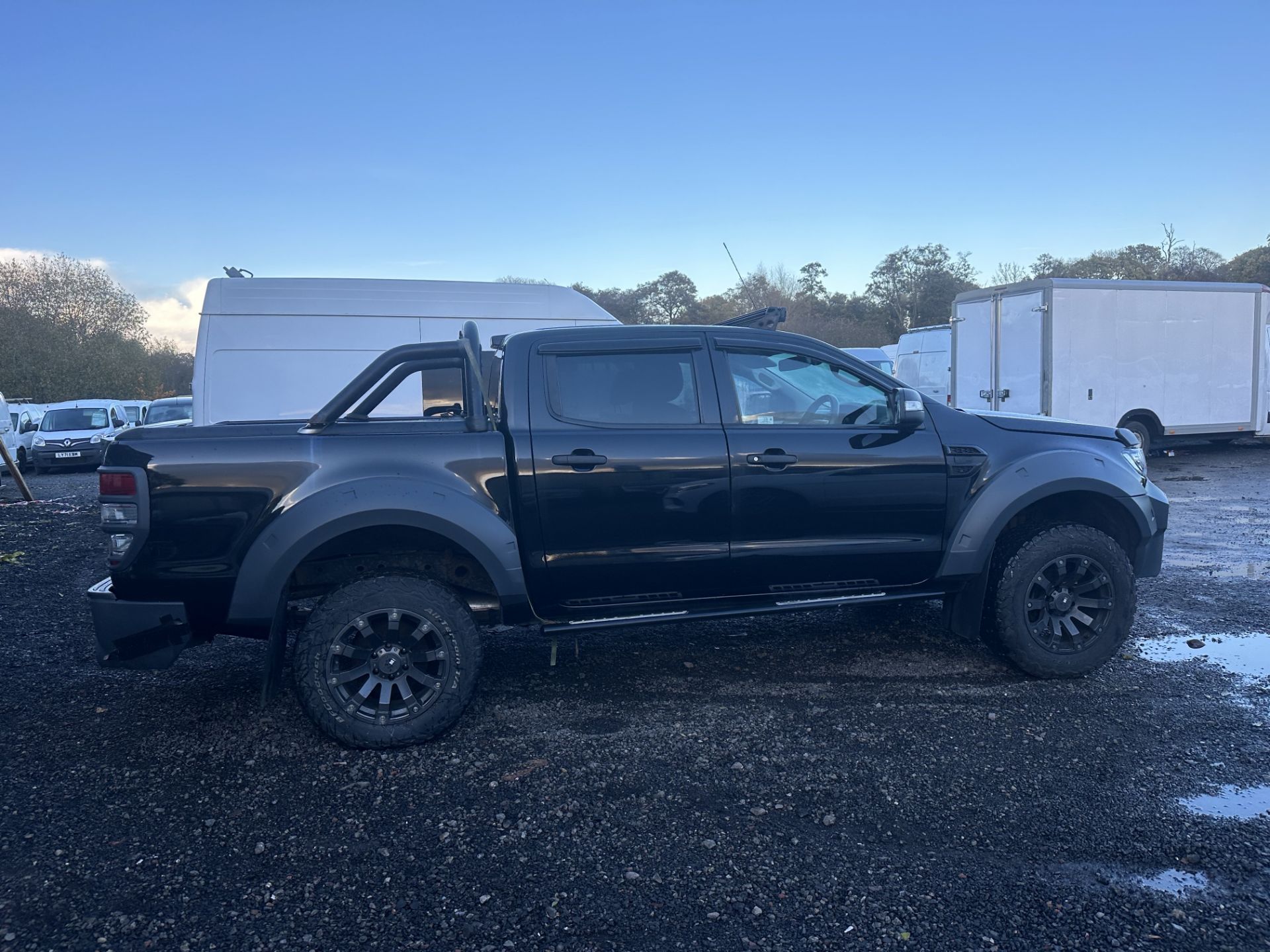 OV66RMO Model: 66 PLATE FORD RANGER LIMITED MSRT 4X4 3.2 TDCI AUTOMATIC - Image 21 of 23