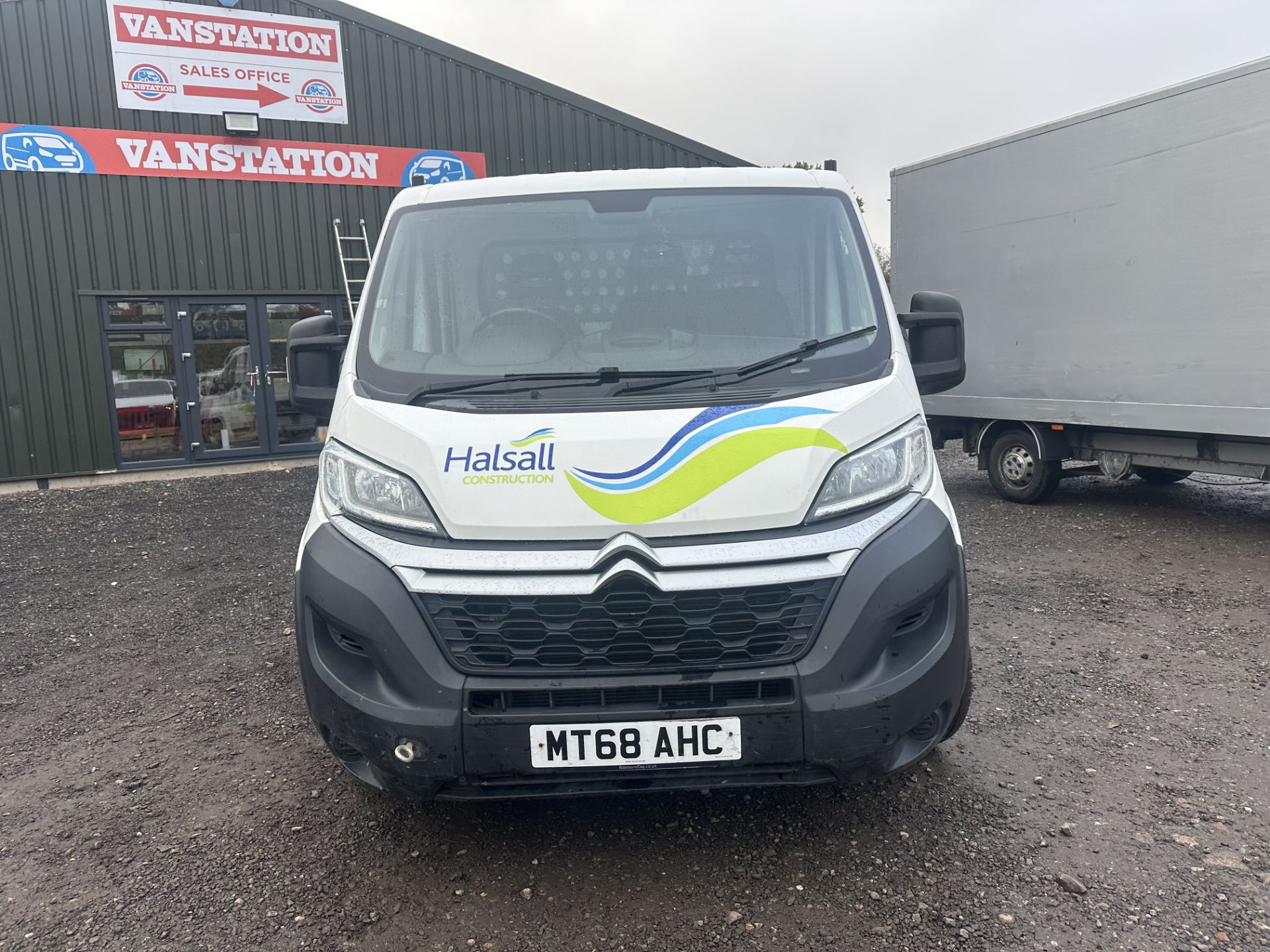 MT68AHC Model: 68 PLATE CITROEN RELAY L3 2.0 BLUEHDI DROPSIDE EURO 6 SPARES OR REPAIRS - Image 4 of 17