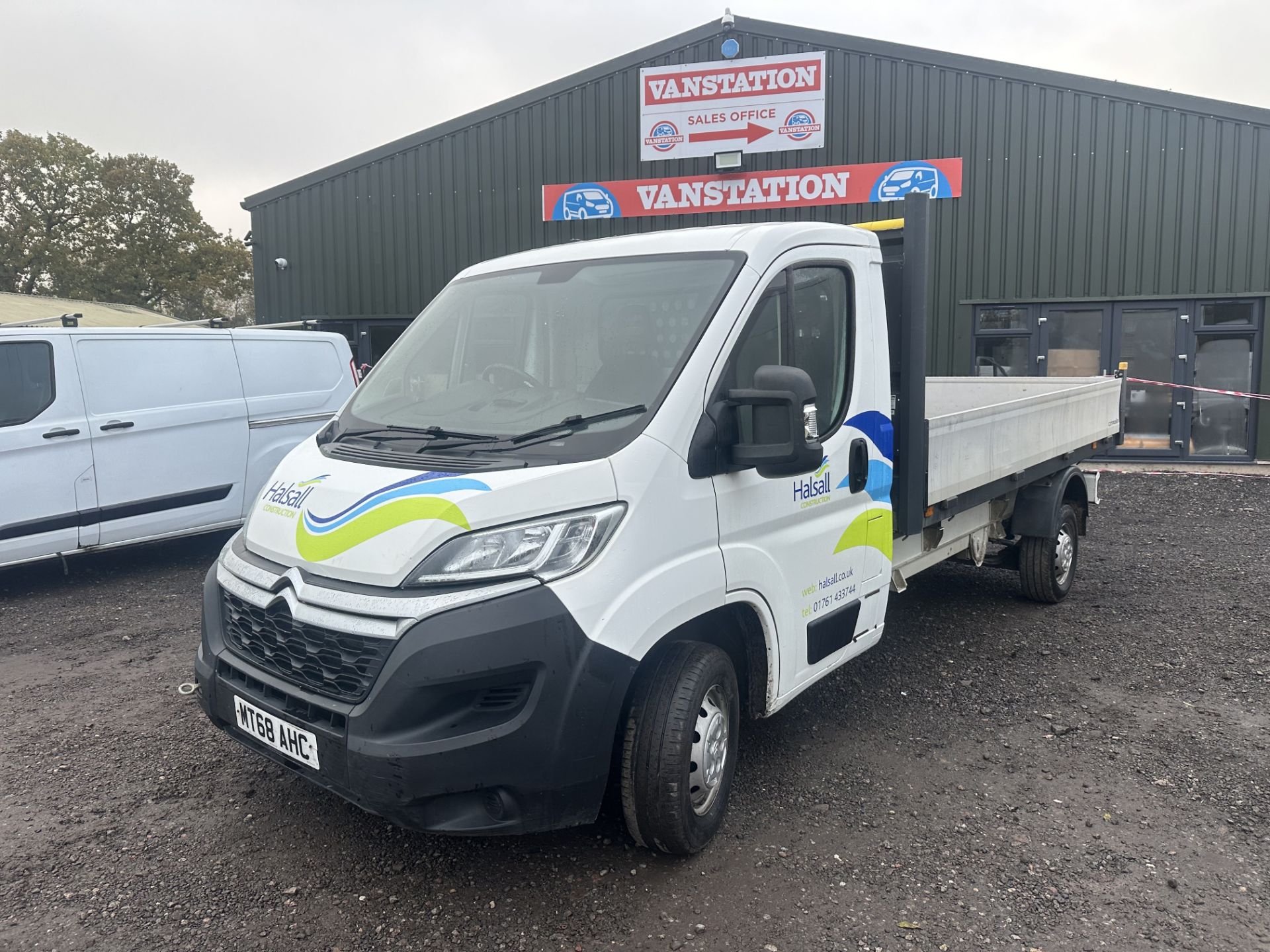 MT68AHC Model: 68 PLATE CITROEN RELAY L3 2.0 BLUEHDI DROPSIDE EURO 6 SPARES OR REPAIRS - Image 3 of 17