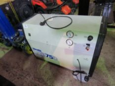 BAMBI VTS75 OIL FREE AIR DRIER UNIT, 240VOLT POWERED, SOURCED FROM COMPANY LIQUIDATION. THIS LOT