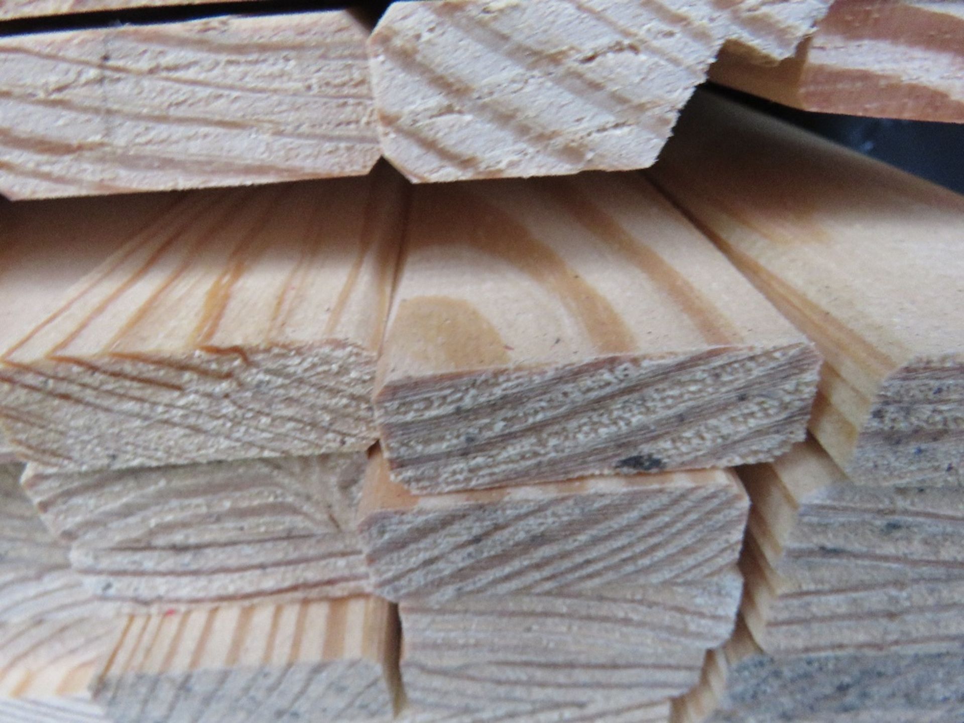 2 X EXTRA LARGE PACKS OF VENETIAN TIMBER SLATS, 45MM X 18MM APPROX@1.83M LENGTH APPROX. - Image 5 of 5