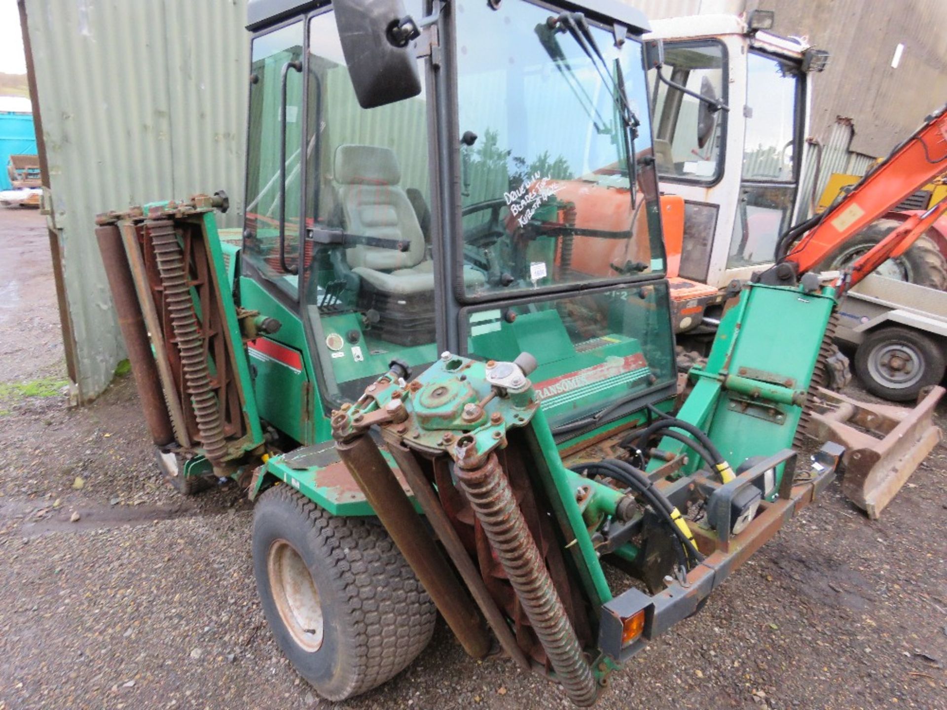 RANSOMES COMMANDER 3500DX 5 GANG MOWER, 4WD, 3138 REC HOURS. KUBOTA ENGINE. WHEN TESTED WAS SEEN TO