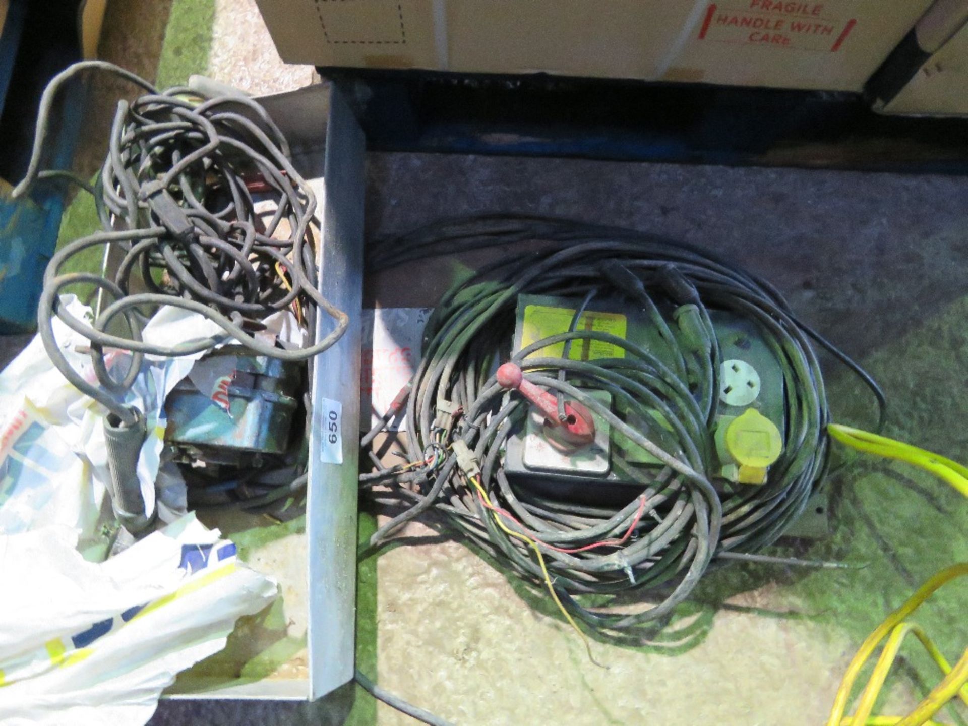 INVERTER WELDER UNIT FOR VAN WITH ALTERNATOR AND 110VOLT LEADS ETC. THIS LOT IS SOLD UNDER THE AU - Image 3 of 3