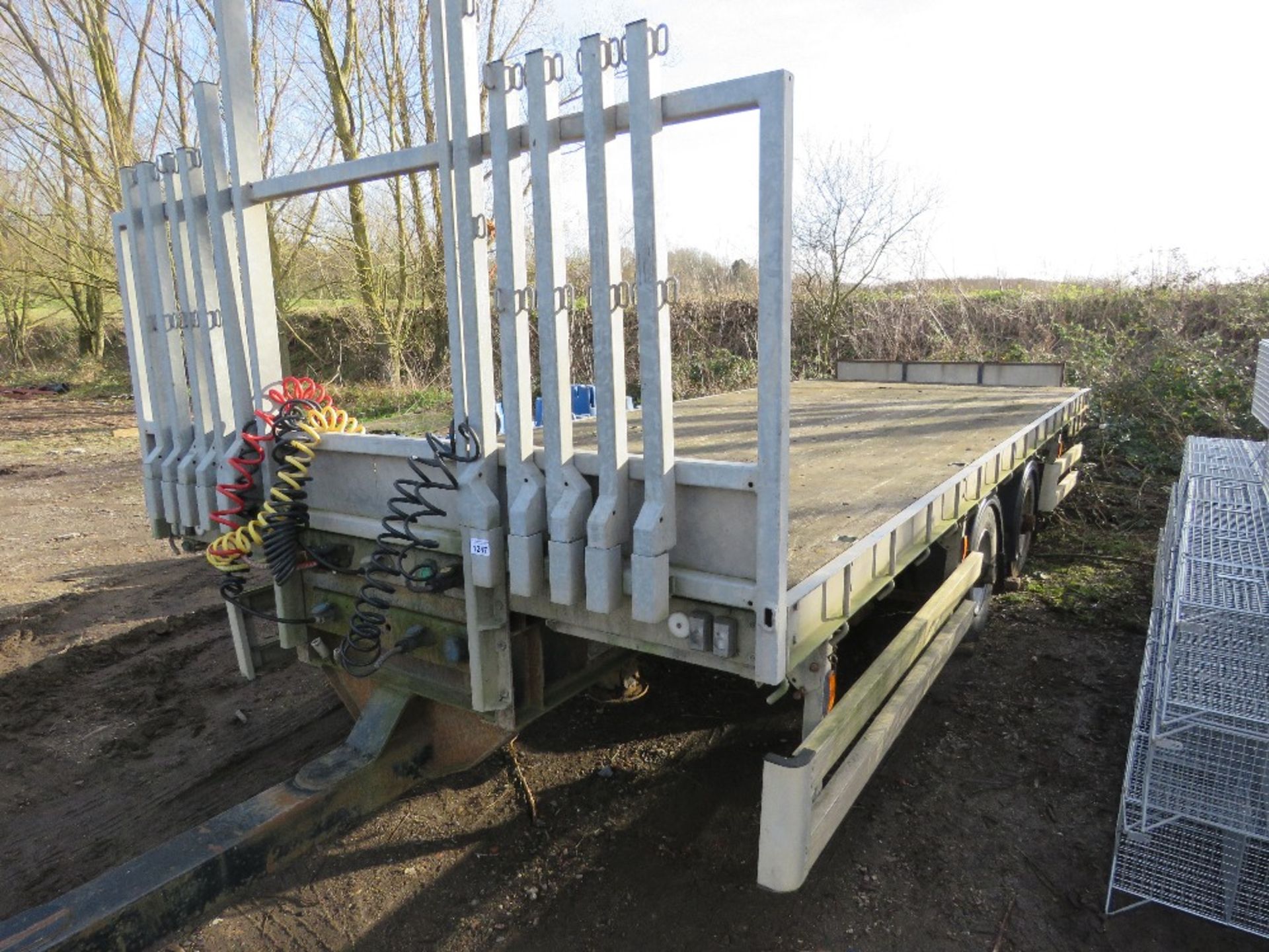 TWIN AXLED FLAT BED DRAWBAR TRAILER. 22FT BED WITH SAFETY ANTI FALL DROP IN SIDE POSTS. 2.55M WIDE.