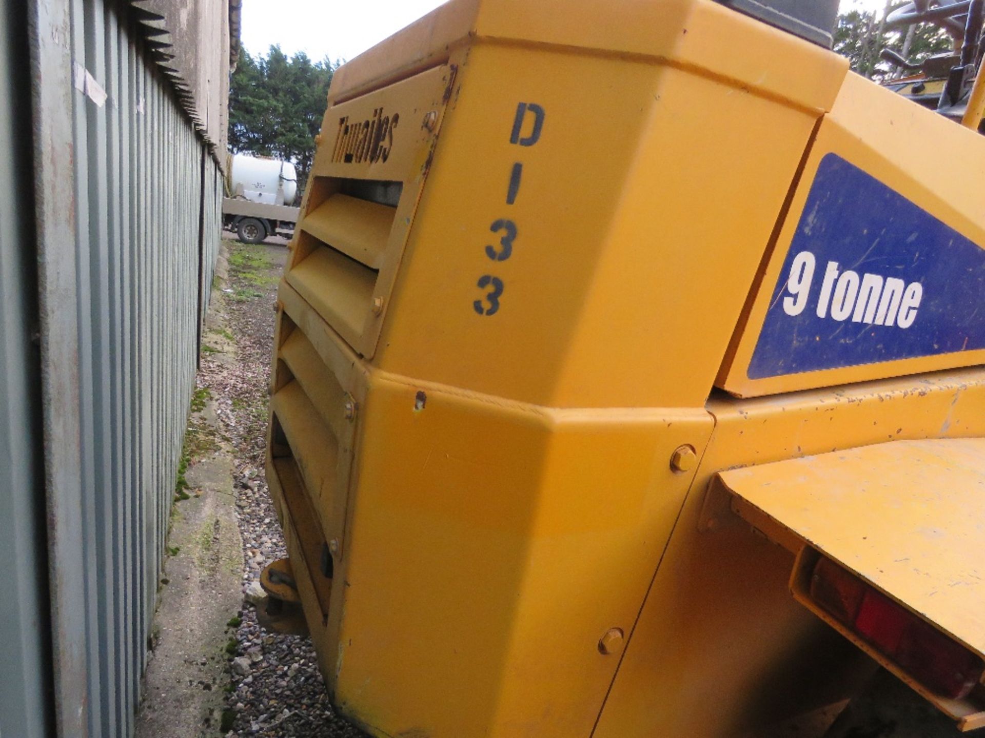 THWAITES 9 TONNE SITE DUMPER, YEAR 2011 BUILD. 3618REC HOURS. SN:SLCM590Z1108C1849. DIRECT FROM LOCA - Image 10 of 14