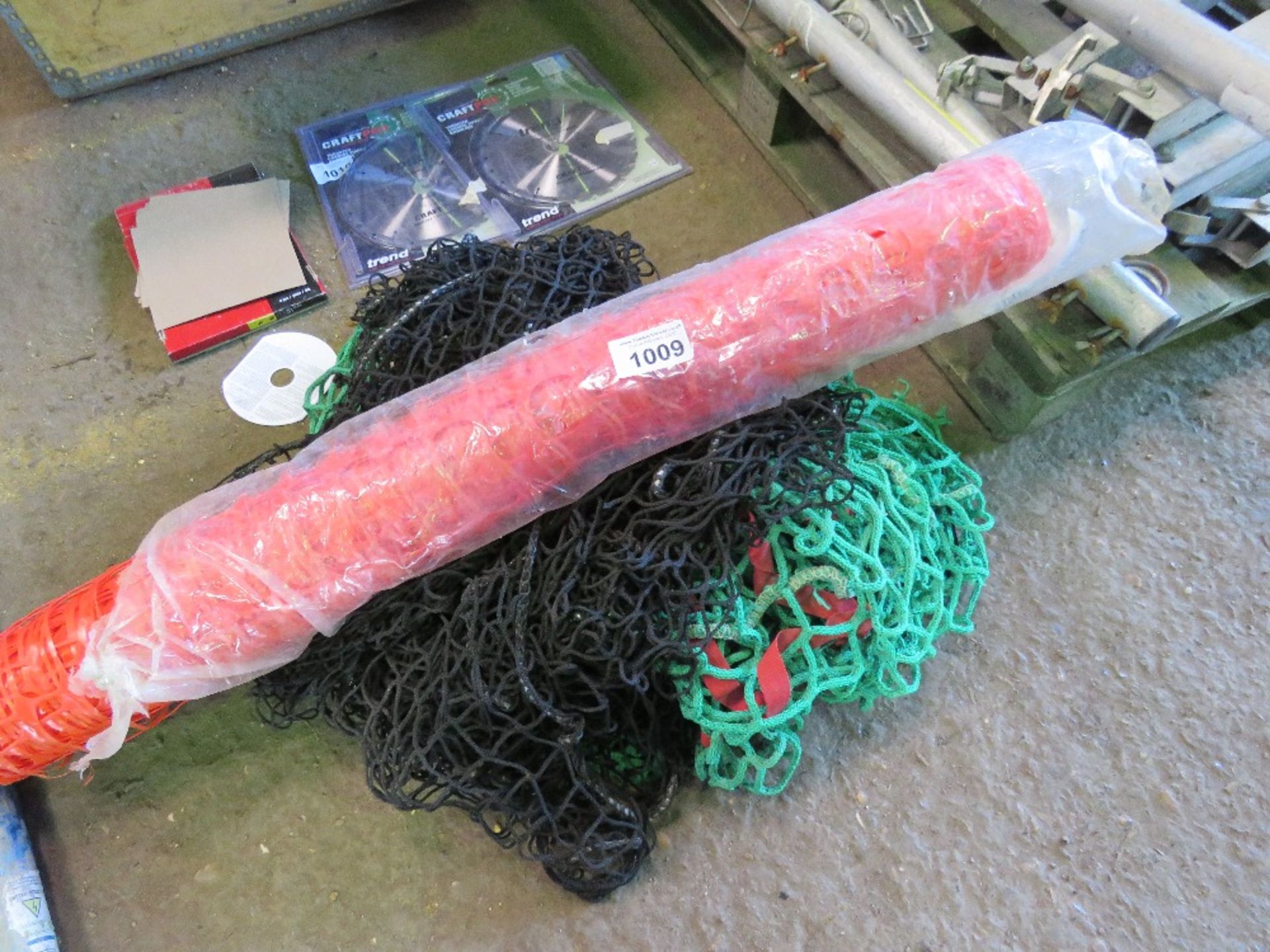 ROLL OF ORANGE SAFETY FENCE NETTING PLUS SAFETY NETTING. THIS LOT IS SOLD UNDER THE AUCTIONEERS MAR