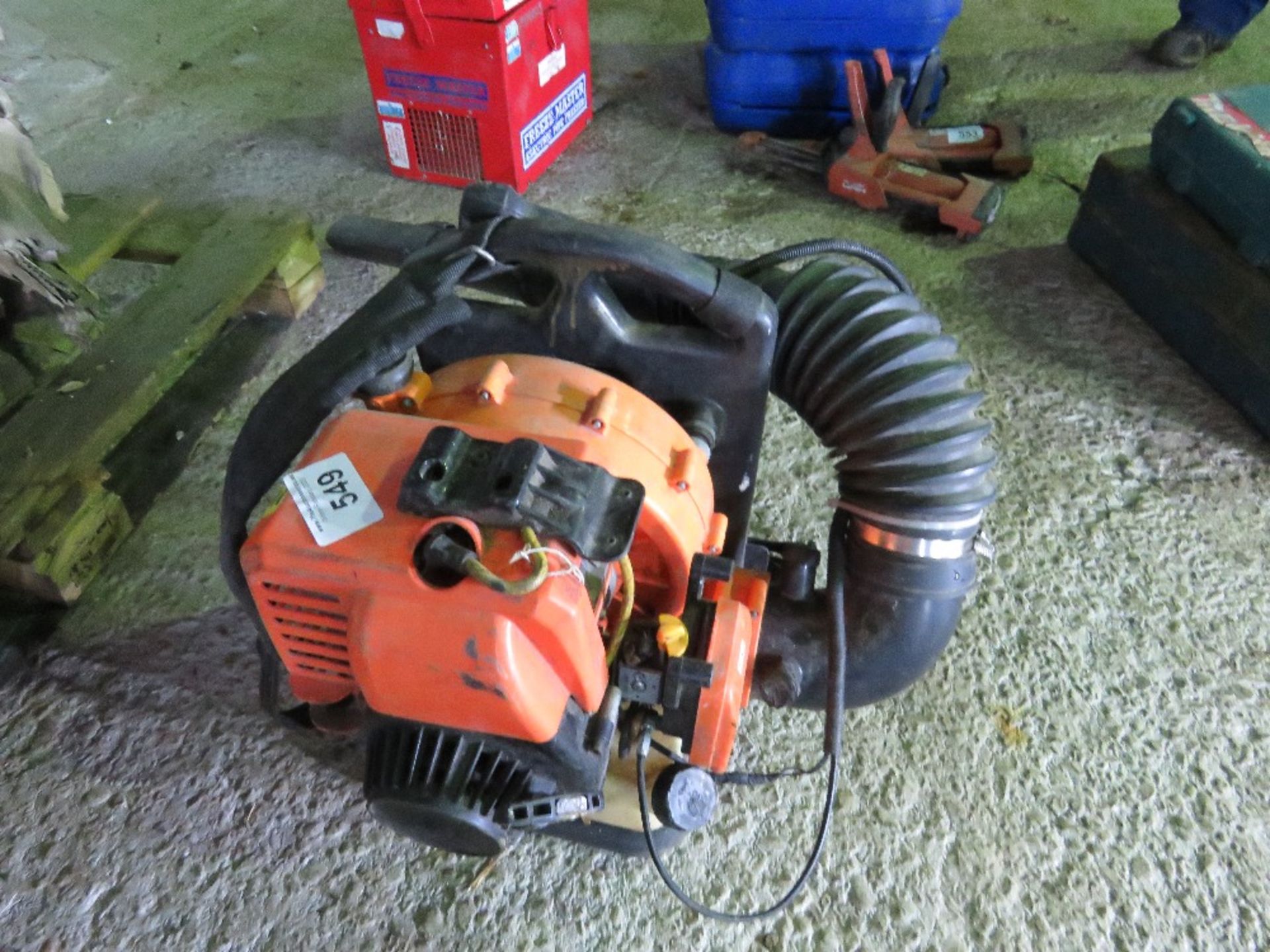 PETROL ENGINED BACKPACK BLOWER. THIS LOT IS SOLD UNDER THE AUCTIONEERS MARGIN SCHEME, THEREFORE N - Image 2 of 4