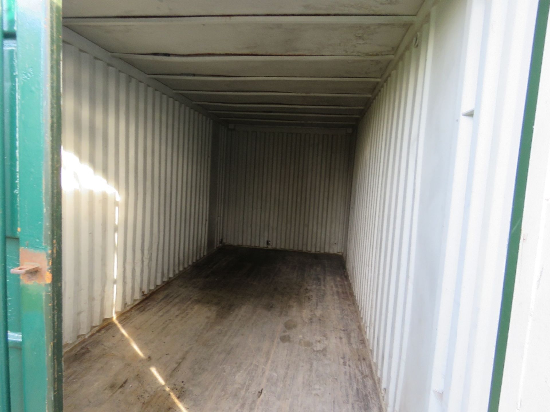 20ft SHIPPING CONTAINER TYPE SECURE STORAGE CONTAINER. - Image 5 of 5