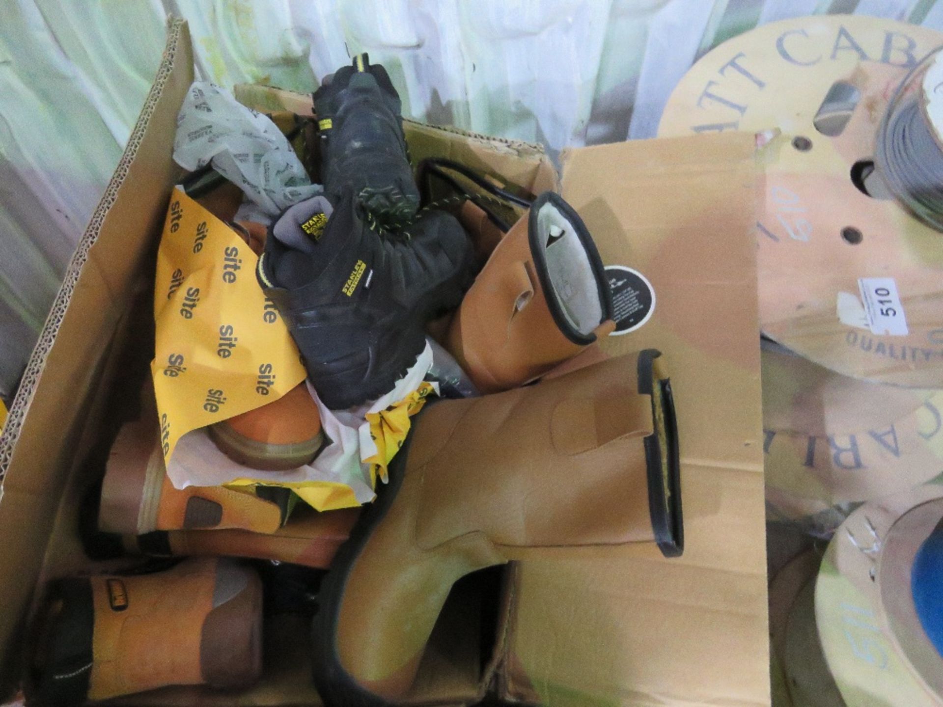 DEWALT AND OTHER WORK BOOTS PLUS 2 X BOXES OF WORKWEAR (FLEECE TOPS). - Image 2 of 5