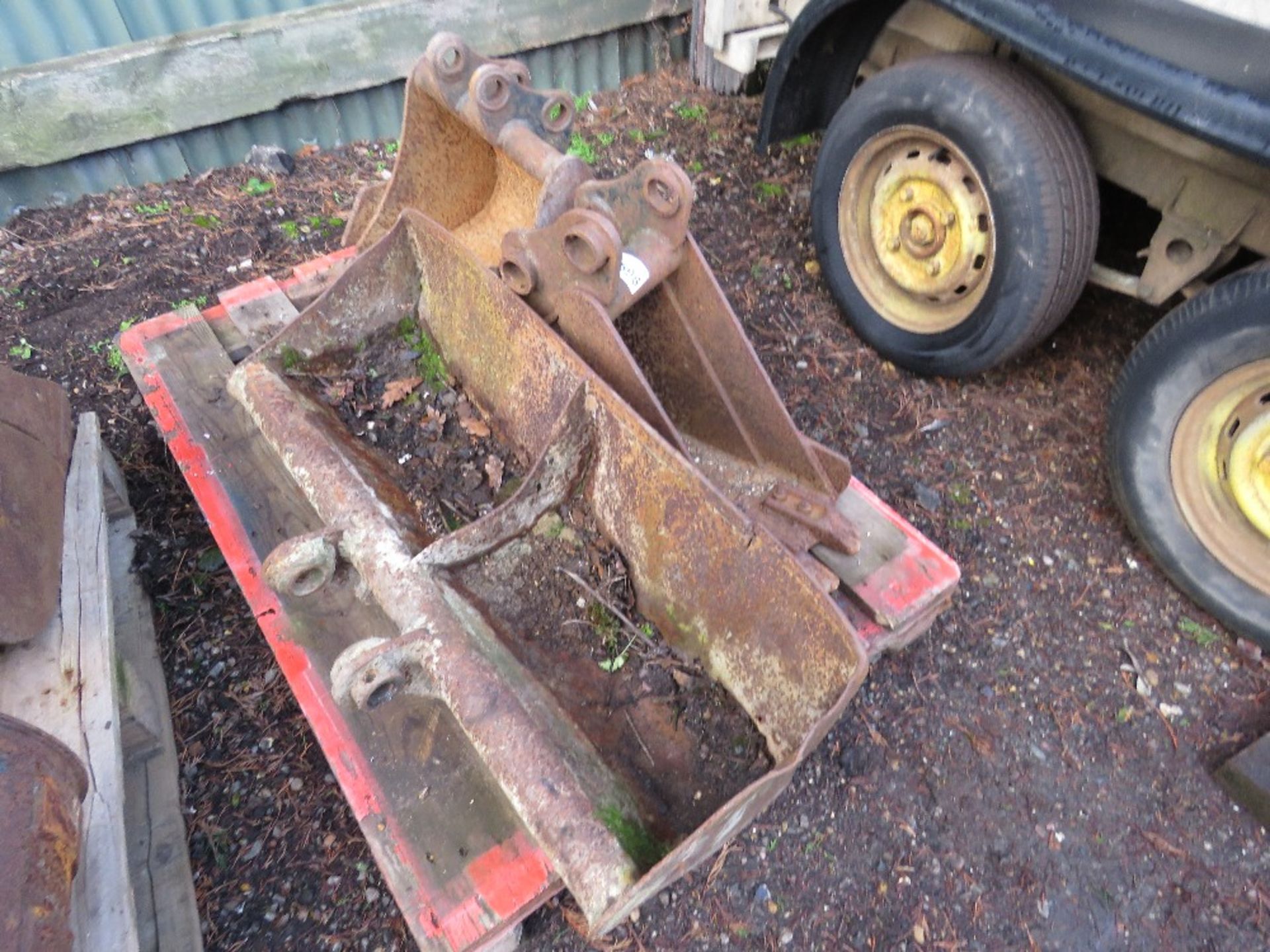 3 X MINI EXCAVATOR DIGGER BUCKETS, 30MM PINS APPROX.