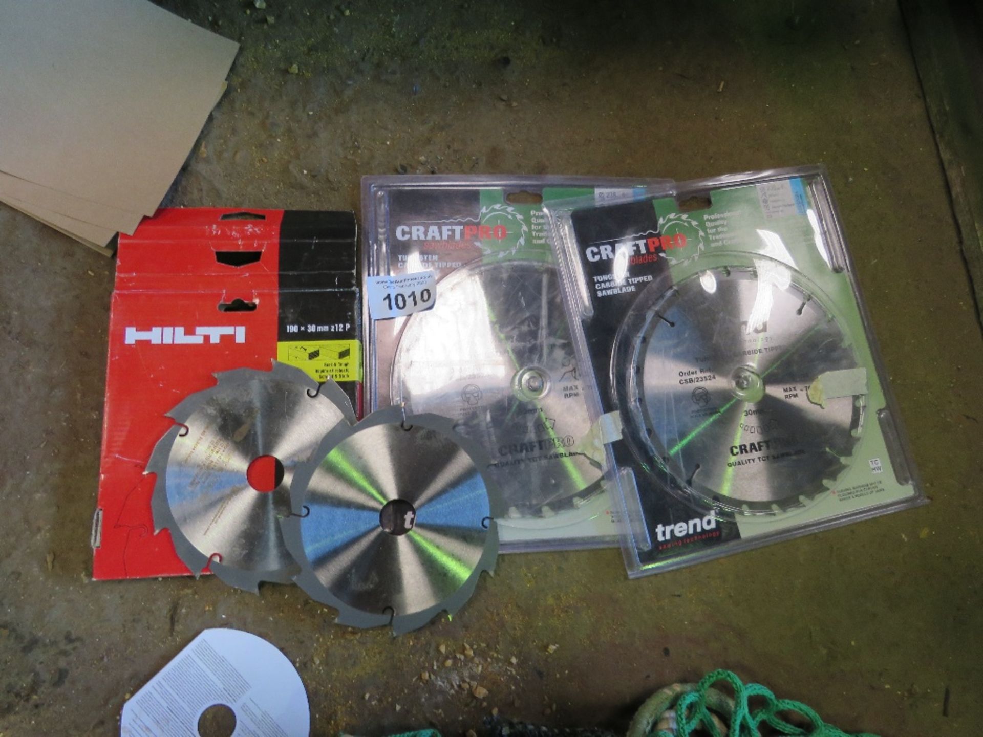 4 X ASSORTED SAW BLADES. SOURCED FROM COMPANY LIQUIDATION. THIS LOT IS SOLD UNDER THE AUCTIONEERS