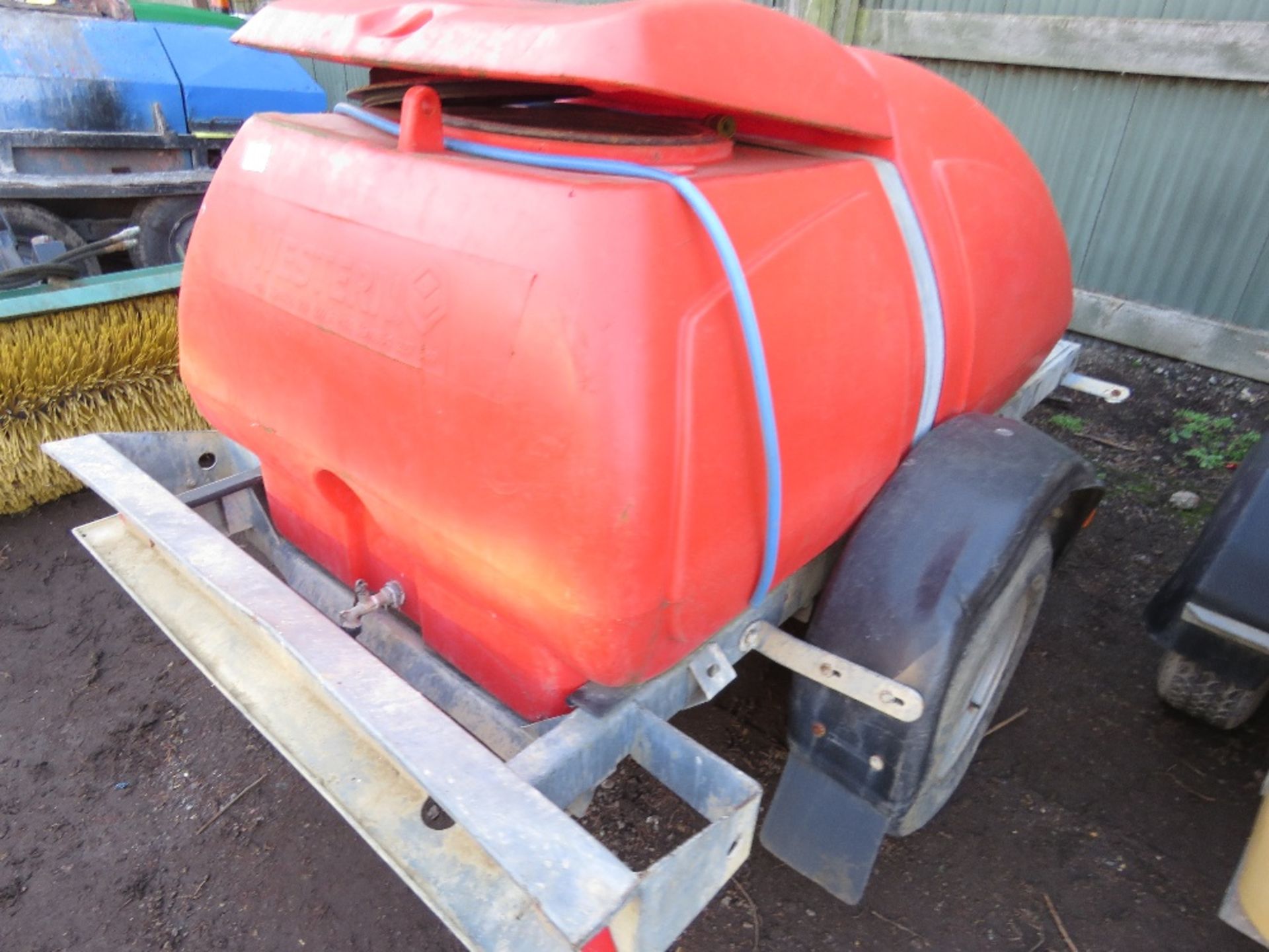 WESTERN POLY WATER BOWSER SUITABLE FOR A PRESSURE WASHER, BEND ON BOLT ON DRAWBAR, SEE IMAGES. - Image 8 of 8