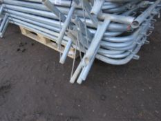 BUNDLE CONTAINING 15NO QUALITY GALVANISED CROWD BARRIERS, MAINLY SMARTWELD BRAND. MANY APPEAR UNUSED