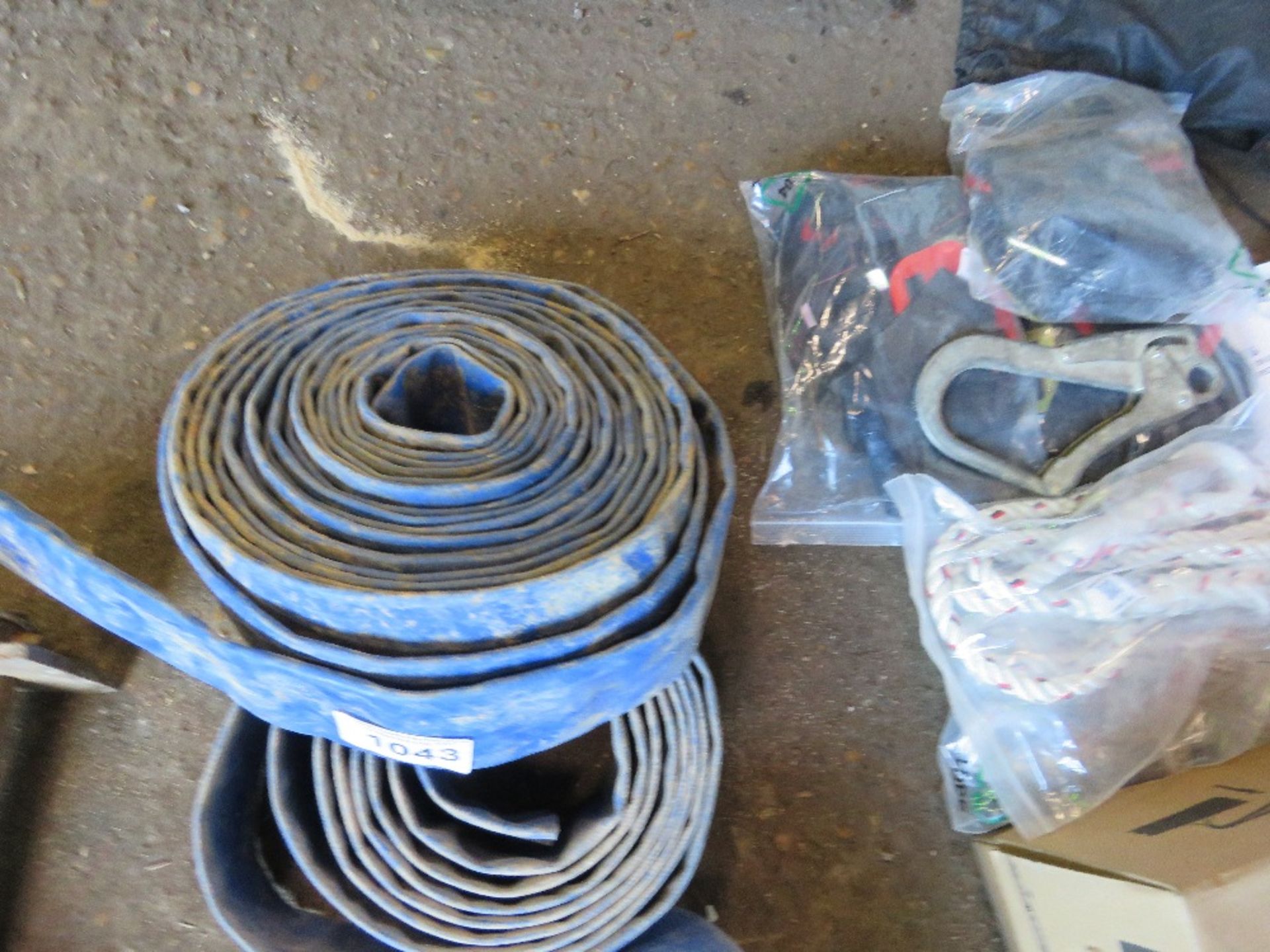 3 X LAY FLAT WATER HOSES. SOURCED FROM COMPANY LIQUIDATION. THIS LOT IS SOLD UNDER THE AUCTIONEERS - Image 3 of 5