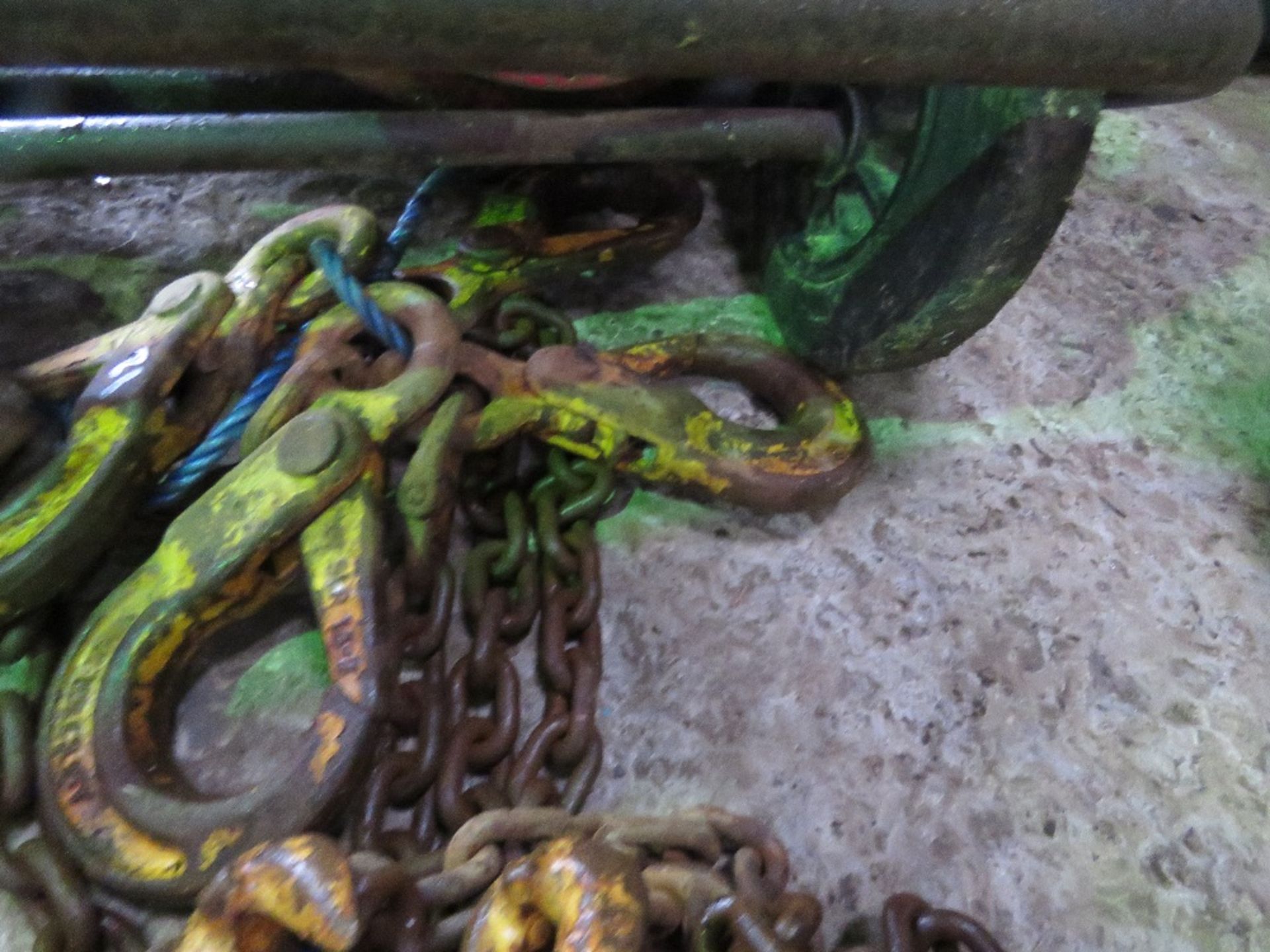 SET OF LIFTING CHAIN BROTHERS, 4 LEGGED, 12FT LENGTH APPROX. THIS LOT IS SOLD UNDER THE AUCTIONEE - Image 3 of 3