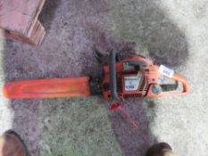 HUSQVARNA 136 PETROL CHAINSAW.