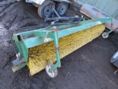 DUVELSDORK 3 POINT LINKAGE MOUNTED TRACTOR ROTARY BRUSH, 9FT WIDTH APPROX.