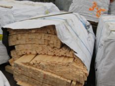 1 X EXTRA LARGE PACK OF UNTREATED VENETIAN FENCE TIMBER CLADDING SLATS: 1.83M LENGTH X 17MM DEPTH X