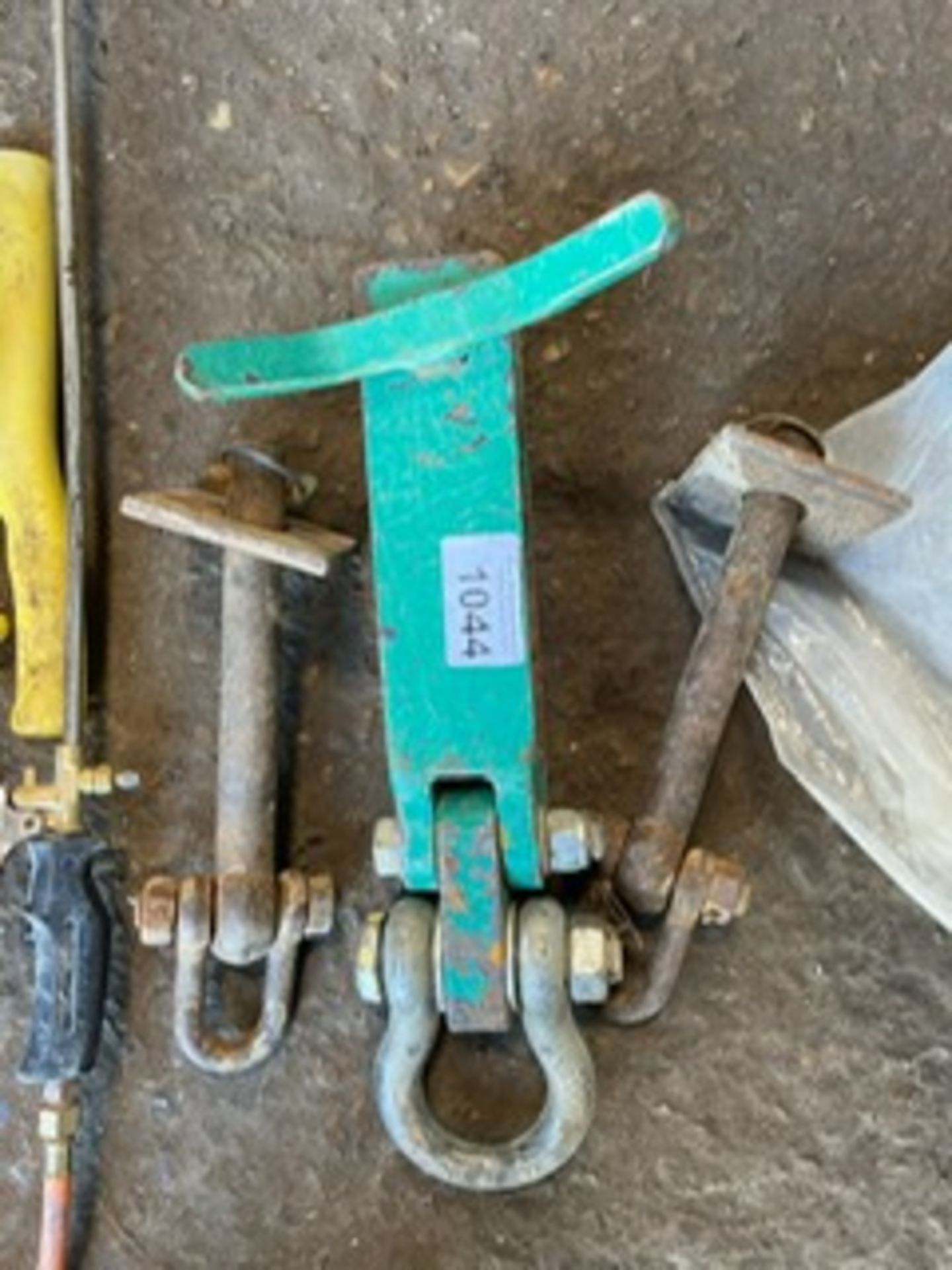 3 X SPECIALIST LIFTING PINS / ATTACHMENTS. SOURCED FROM COMPANY LIQUIDATION. THIS LOT IS SOLD UNDE - Image 5 of 5