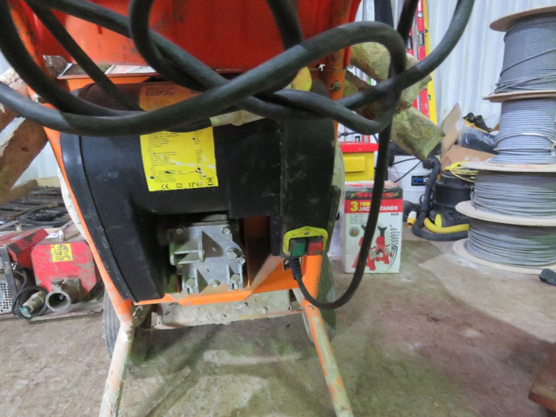 110VOLT BELLE CEMENT MIXER WITH STAND. - Image 4 of 4