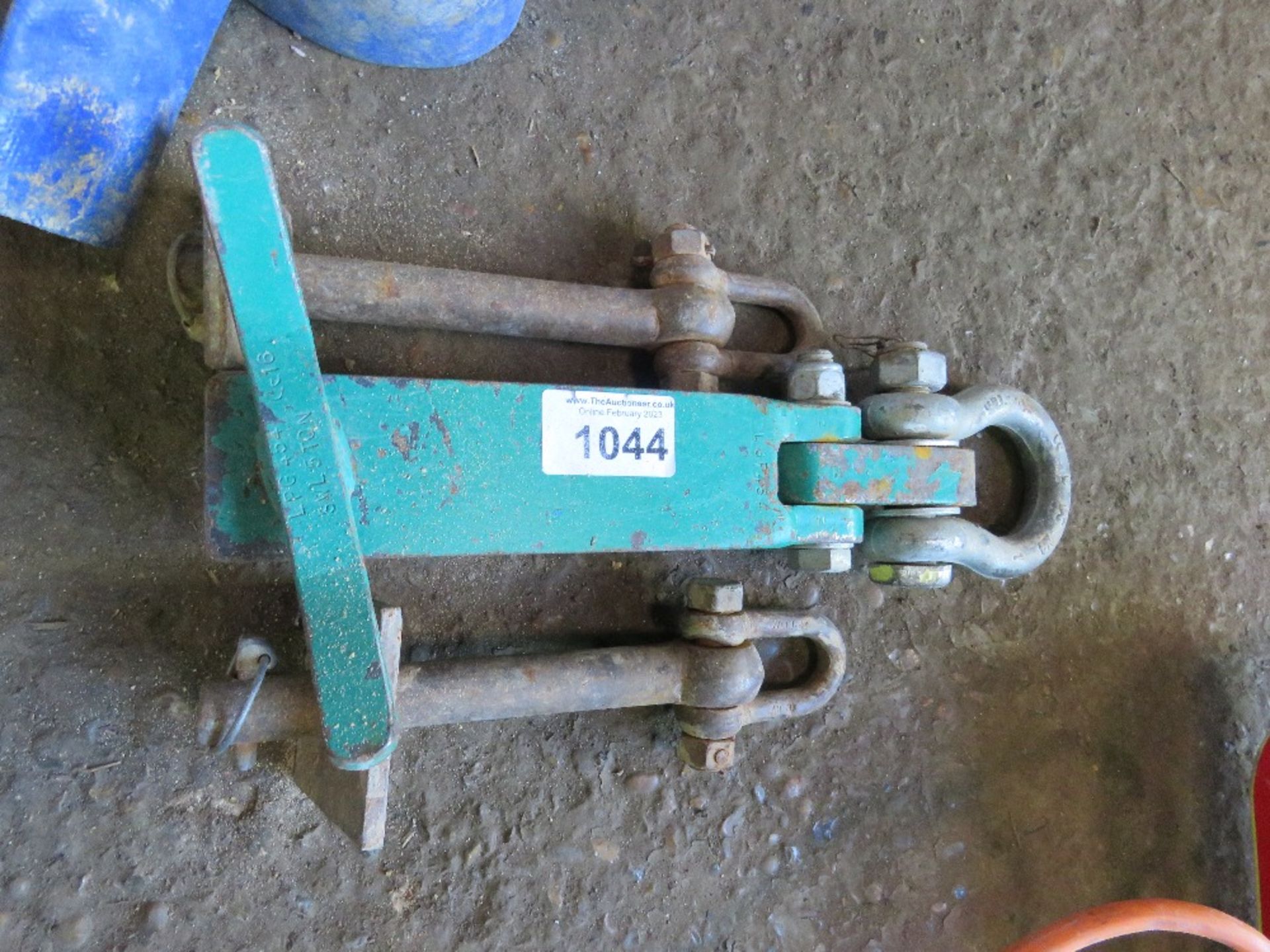 3 X SPECIALIST LIFTING PINS / ATTACHMENTS. SOURCED FROM COMPANY LIQUIDATION. THIS LOT IS SOLD UNDE - Image 2 of 5