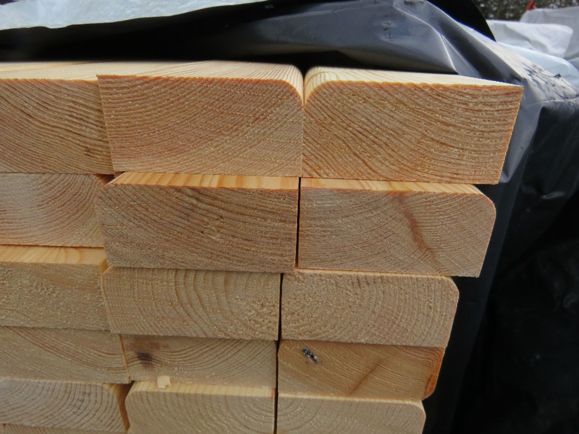 PACK OF UNTRETAED TIMBER BATTENS 2.4M LENGTH X 70MM X 35MM APPROX. - Image 3 of 3