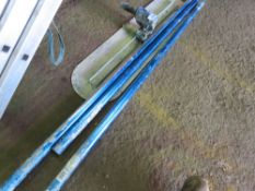 pole cement float with 3 x handle sections. THIS LOT IS SOLD UNDER THE AUCTIONEERS MARGIN SCHEME,
