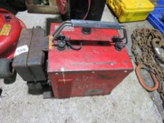 MOSA MINI PETROL ENGINED WELDER. THIS LOT IS SOLD UNDER THE AUCTIONEERS MARGIN SCHEME, THEREFORE