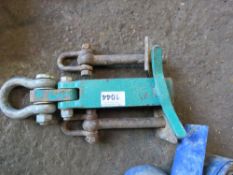 3 X SPECIALIST LIFTING PINS / ATTACHMENTS. SOURCED FROM COMPANY LIQUIDATION. THIS LOT IS SOLD UNDE