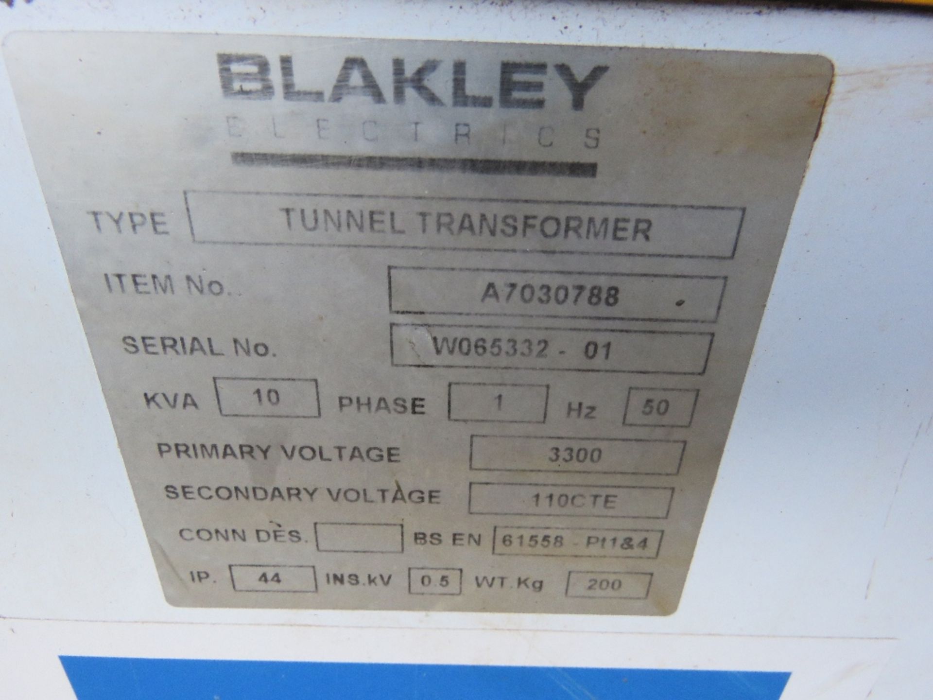 1 X BLAKLEY 10KVA TUNNEL TRANSFORMER. THIS LOT IS SOLD UNDER THE AUCTIONEERS MARGIN SCHEME, THER - Image 3 of 4