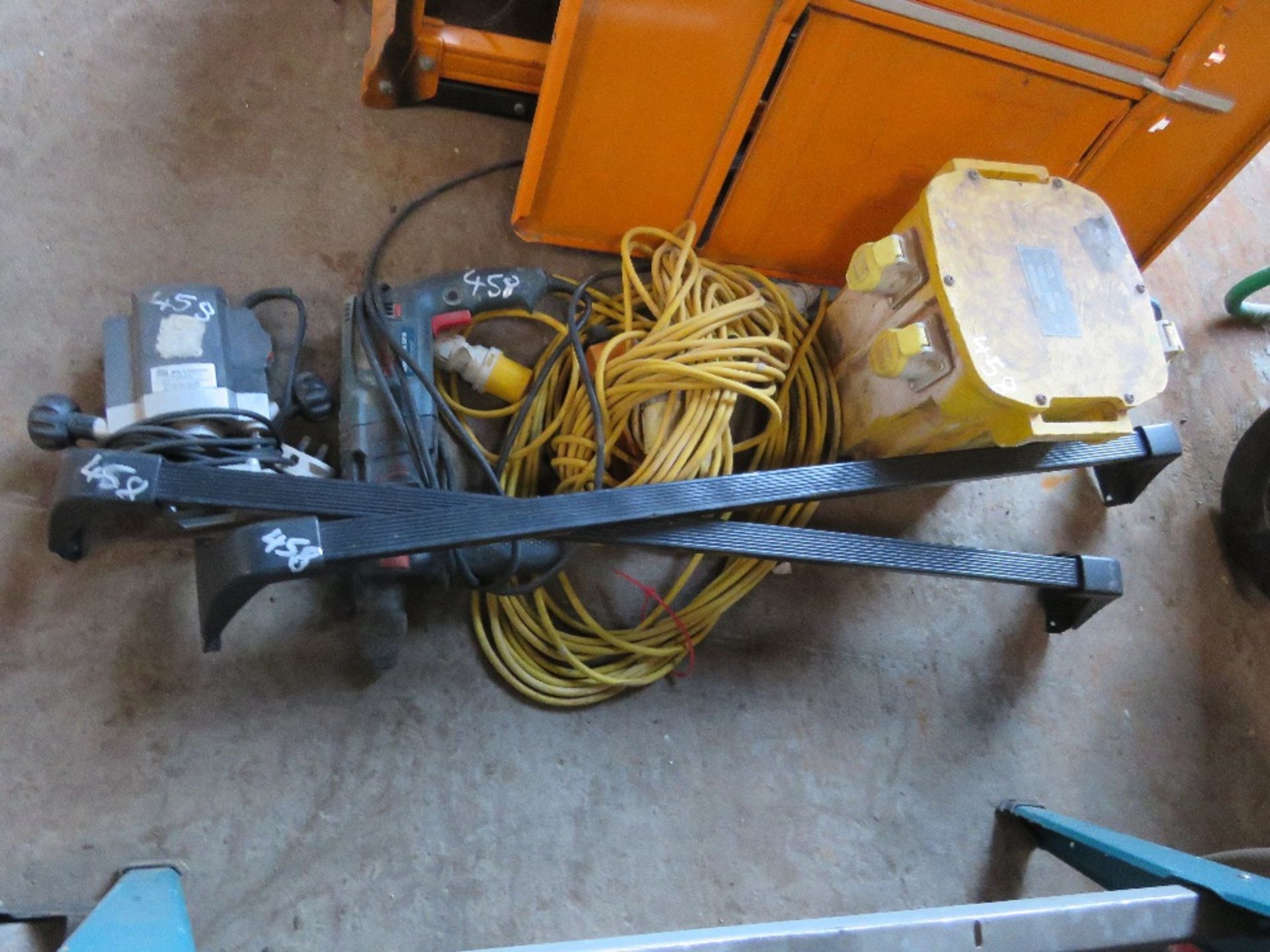 TRANSFORMER, CABLES, ROOF RACK, DRILL AND ROUTER. THIS LOT IS SOLD UNDER THE AUCTIONEERS MAR - Image 2 of 2