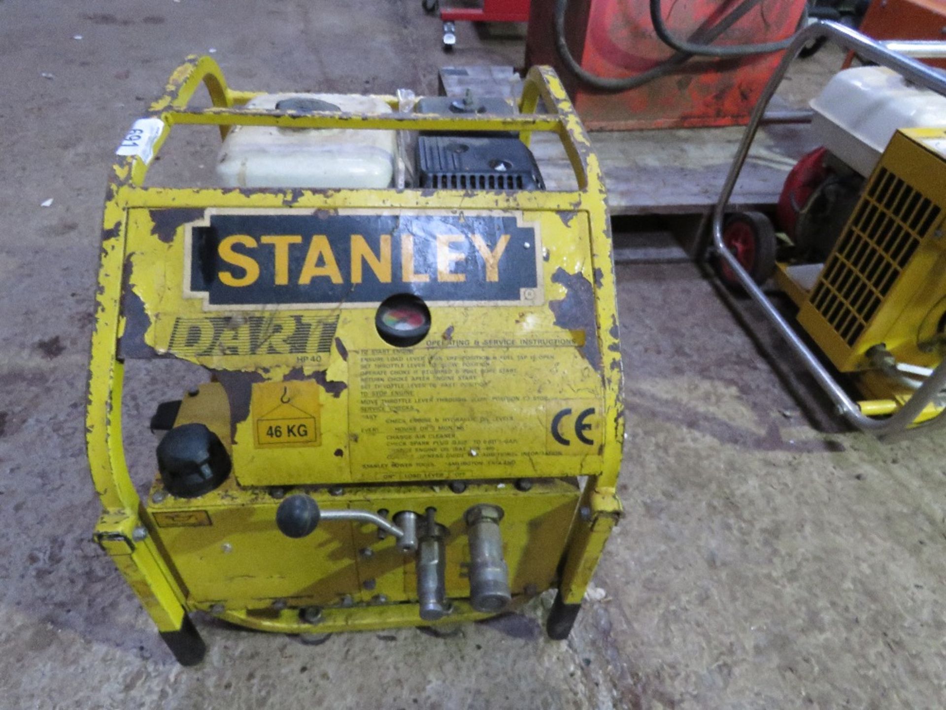 STANLEY DART PETROL ENGINED. HYDRAULIC PACK, NO HOSES OR GUN. THIS LOT IS SOLD UNDER THE AUCTIONE - Image 2 of 4