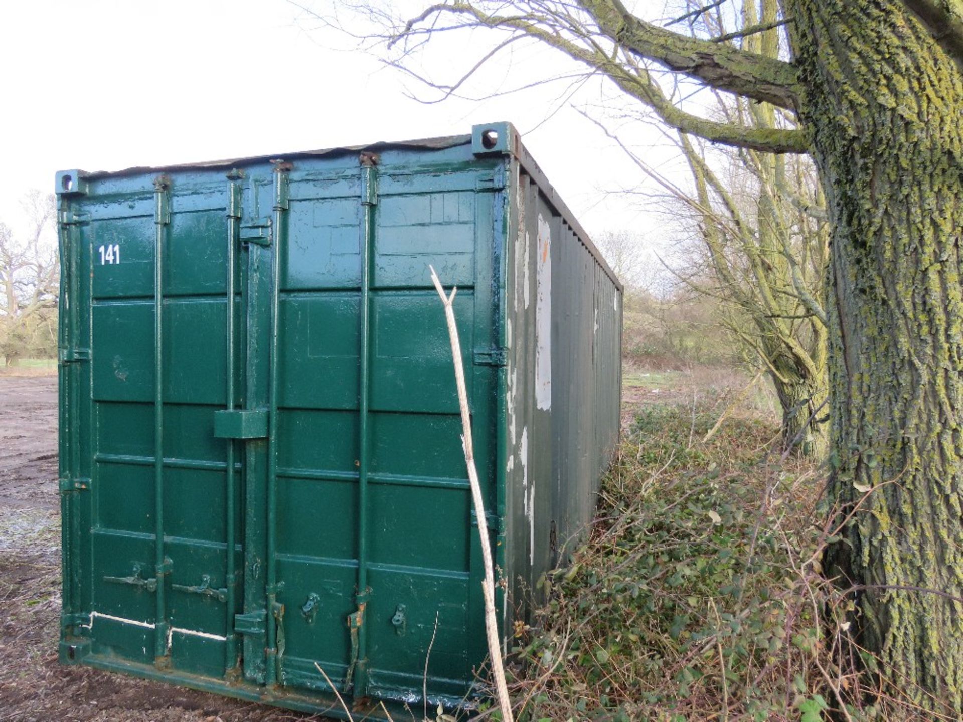 20ft SHIPPING CONTAINER TYPE SECURE STORAGE CONTAINER. - Image 2 of 5