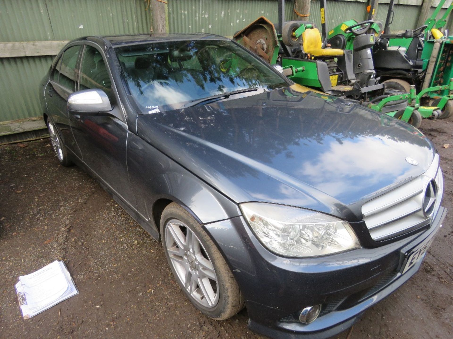 MERCEDES C220CDI SALOON CAR, MANUAL GEARBOX REG: EY57 WFX. WITH V5, 2 KEYS, TESTED UNTIL 25.10.23. D