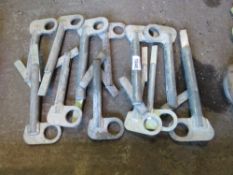 12 X MANHOLE RING LIFTING PINS / KEYS. SOURCED FROM COMPANY LIQUIDATION. THIS LOT IS SOLD UNDER TH