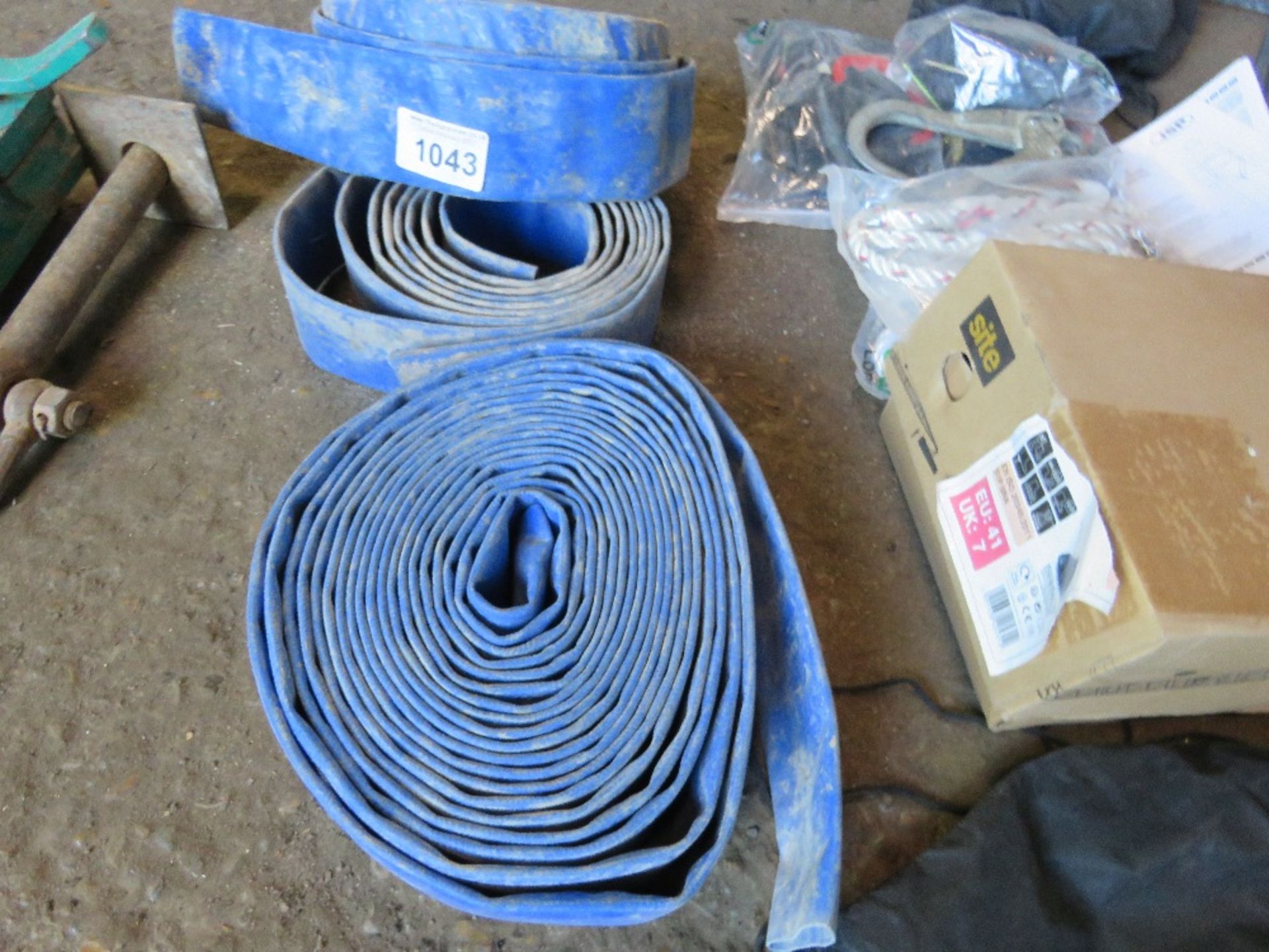 3 X LAY FLAT WATER HOSES. SOURCED FROM COMPANY LIQUIDATION. THIS LOT IS SOLD UNDER THE AUCTIONEERS - Image 2 of 5