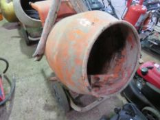 PETROL ENGINED BELLE MINI MIXER WITH STAND THIS LOT IS SOLD UNDER THE AUCTIONEERS MARGIN SCHEME, THE